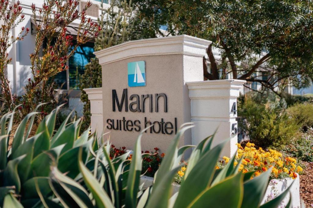 Marin Suites Hotel Корте-Медейра Екстер'єр фото